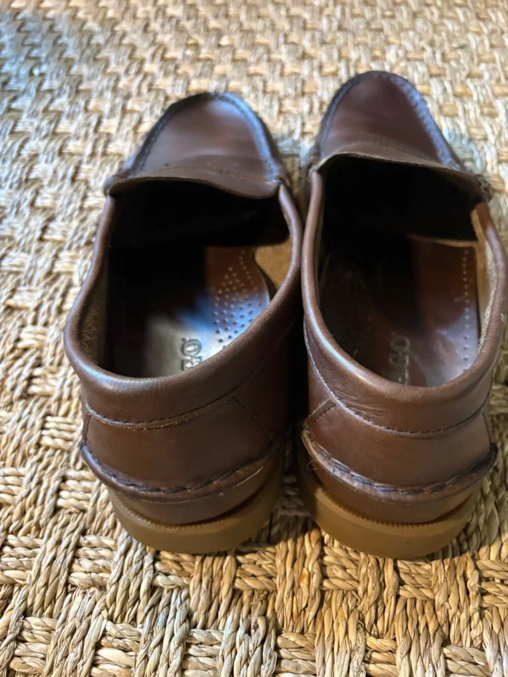 Sebago Dolphin penny mocassins in Waxed Brown Gum leather